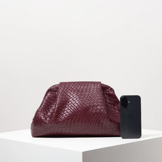 CLUTCH TRENZADO BURDEOS