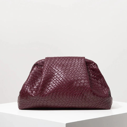 CLUTCH TRENZADO BURDEOS