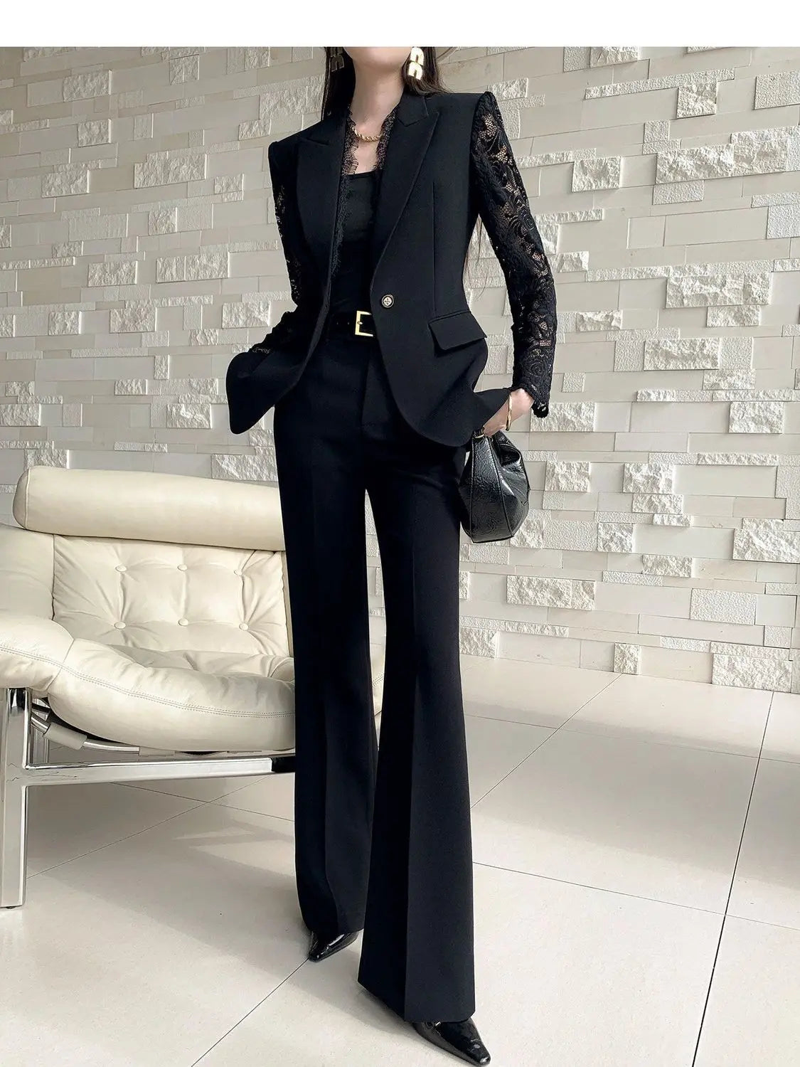 CONJUNTO NOIR ENCAJE