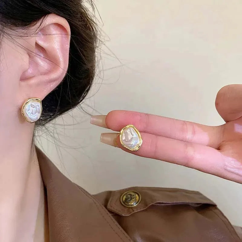 Pendientes Perla Irregular Vintage