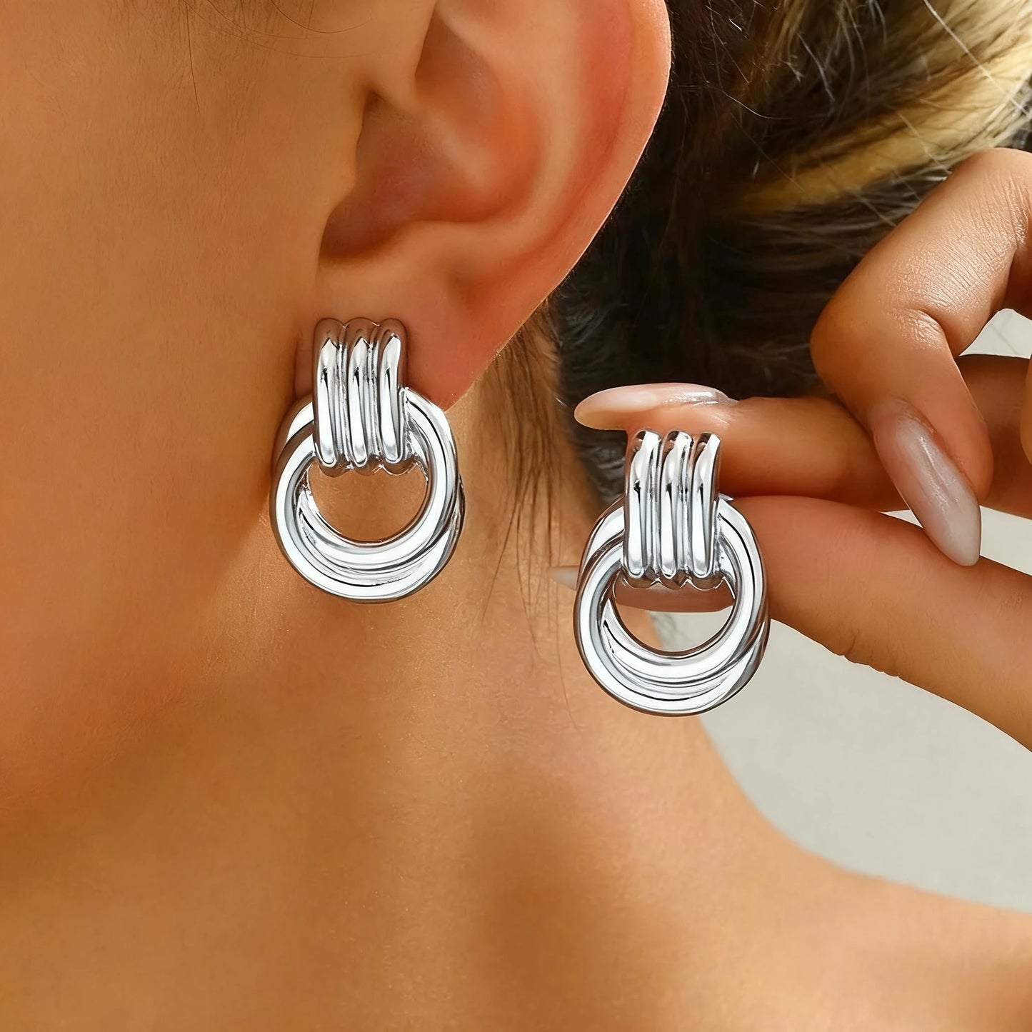 PENDIENTES KNOT LUXE
